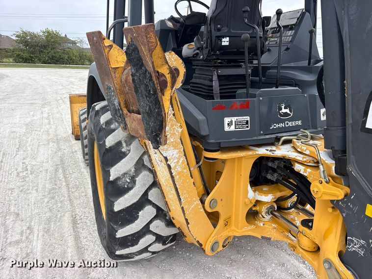 image for item ES8286 2015 John Deere 310K backhoe