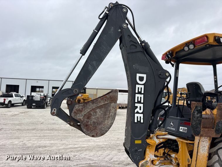 image for item ES8286 2015 John Deere 310K backhoe