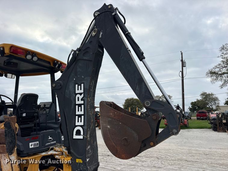 image for item ES8286 2015 John Deere 310K backhoe