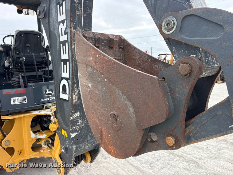 image for item ES8286 2015 John Deere 310K backhoe