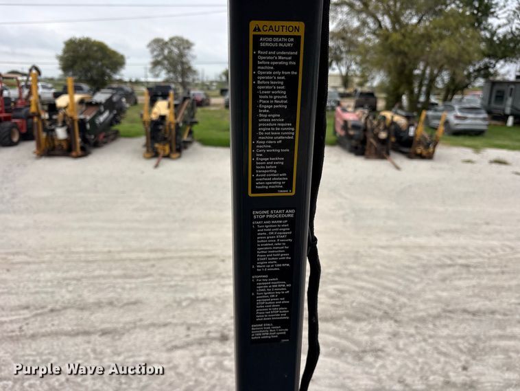 image for item ES8286 2015 John Deere 310K backhoe