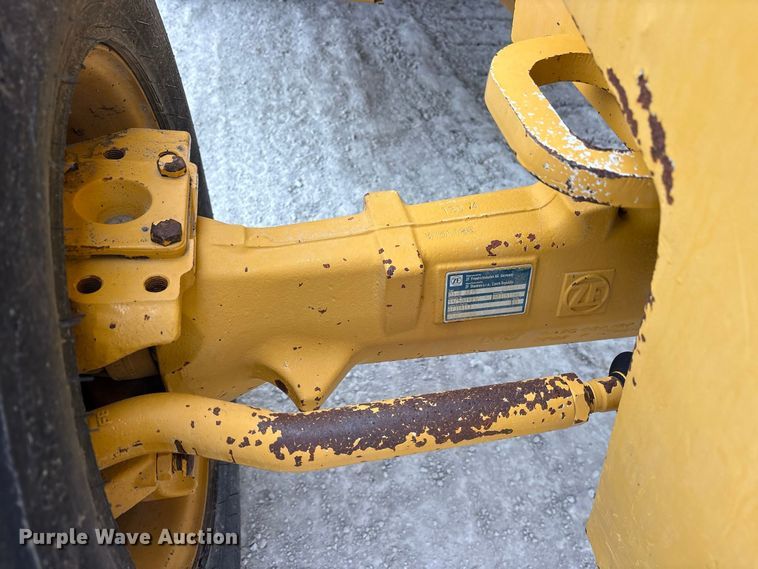 image for item ES8286 2015 John Deere 310K backhoe