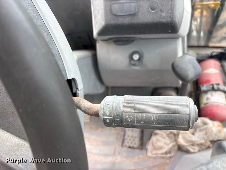 image for item ES8298 2012 Caterpillar 430E IT backhoe