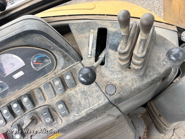 image for item ES8298 2012 Caterpillar 430E IT backhoe