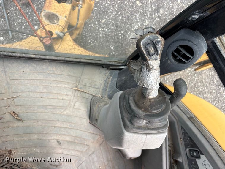 image for item ES8298 2012 Caterpillar 430E IT backhoe