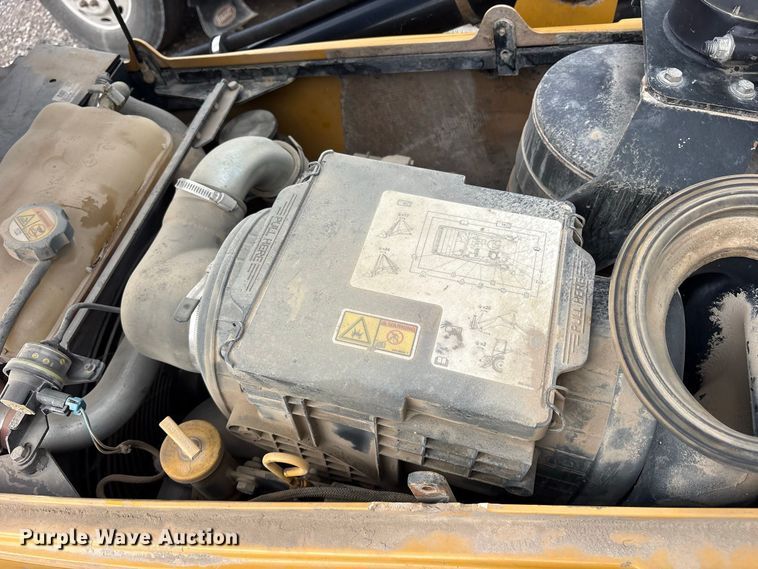 image for item ES8298 2012 Caterpillar 430E IT backhoe