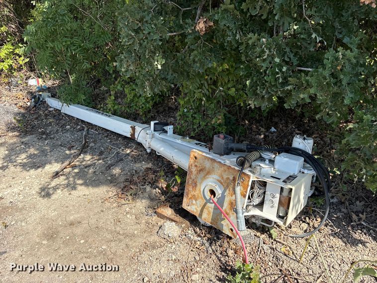 image for item ES8303 Liftmoore 4000X truck mounted crane