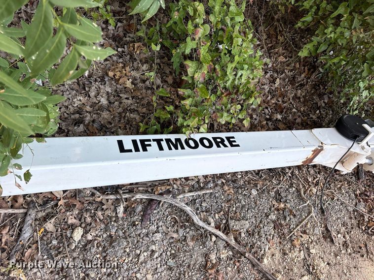 image for item ES8303 Liftmoore 4000X truck mounted crane