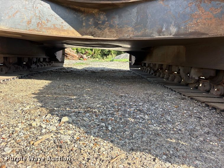 image for item ES8306 2007 Komatsu PC228 USLC-3 excavator