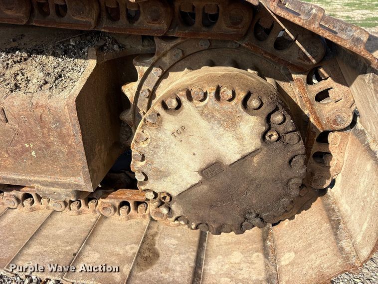 image for item ES8306 2007 Komatsu PC228 USLC-3 excavator