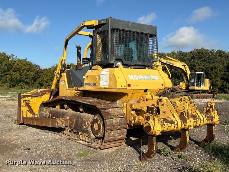 image for item ES8307 2007 Komatsu D65EX-15 dozer