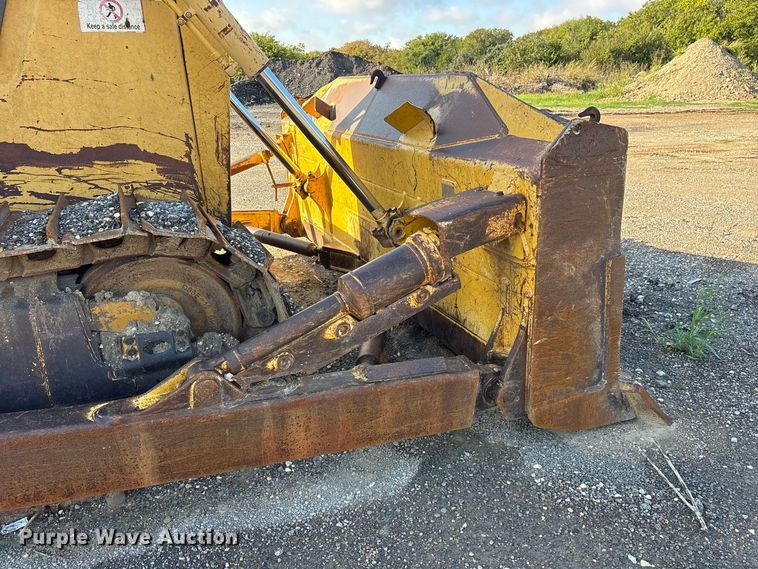 image for item ES8307 2007 Komatsu D65EX-15 dozer