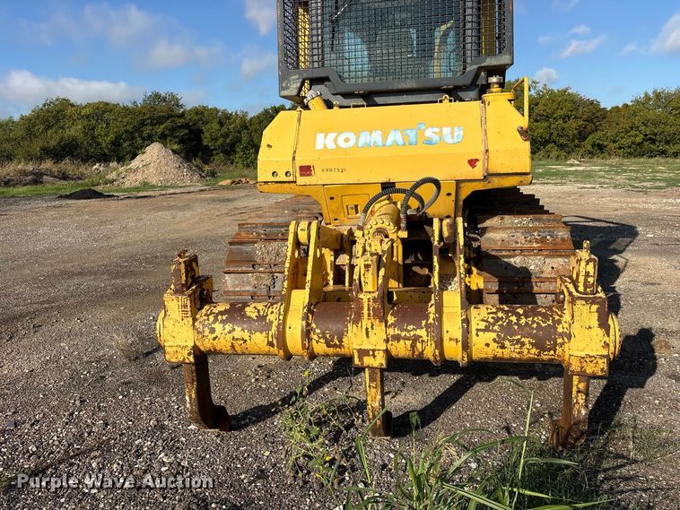 image for item ES8307 2007 Komatsu D65EX-15 dozer
