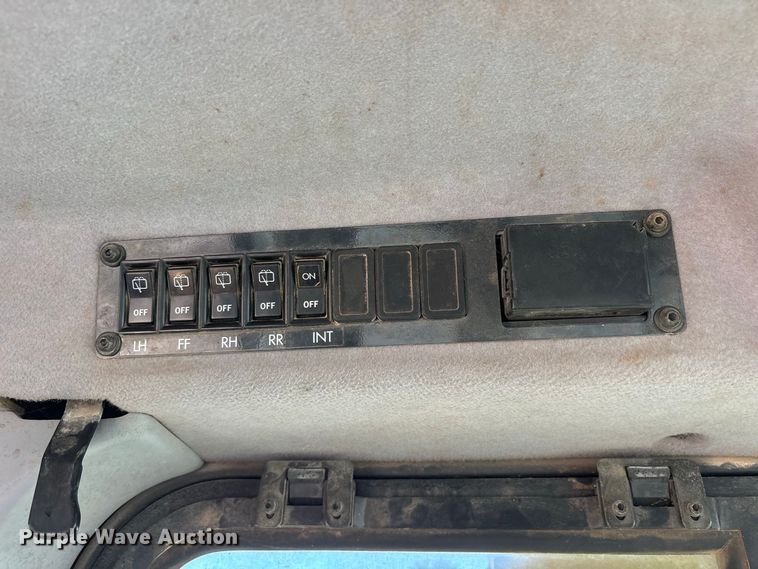 image for item ES8307 2007 Komatsu D65EX-15 dozer