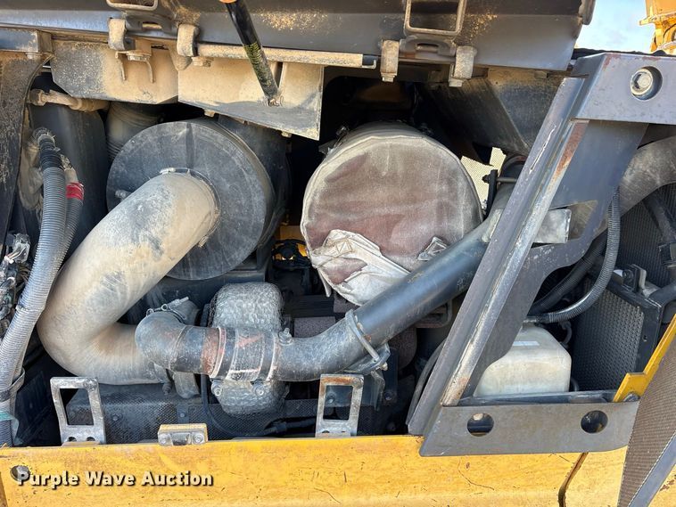 image for item ES8307 2007 Komatsu D65EX-15 dozer