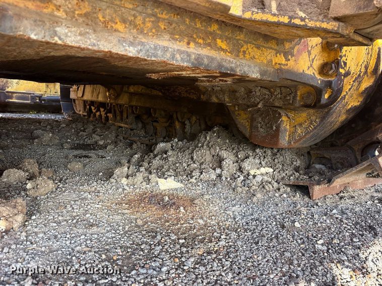 image for item ES8307 2007 Komatsu D65EX-15 dozer