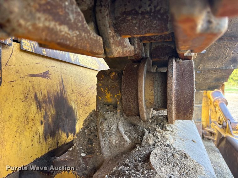 image for item ES8307 2007 Komatsu D65EX-15 dozer