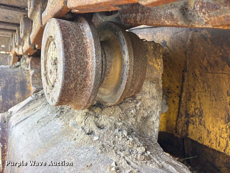 image for item ES8307 2007 Komatsu D65EX-15 dozer