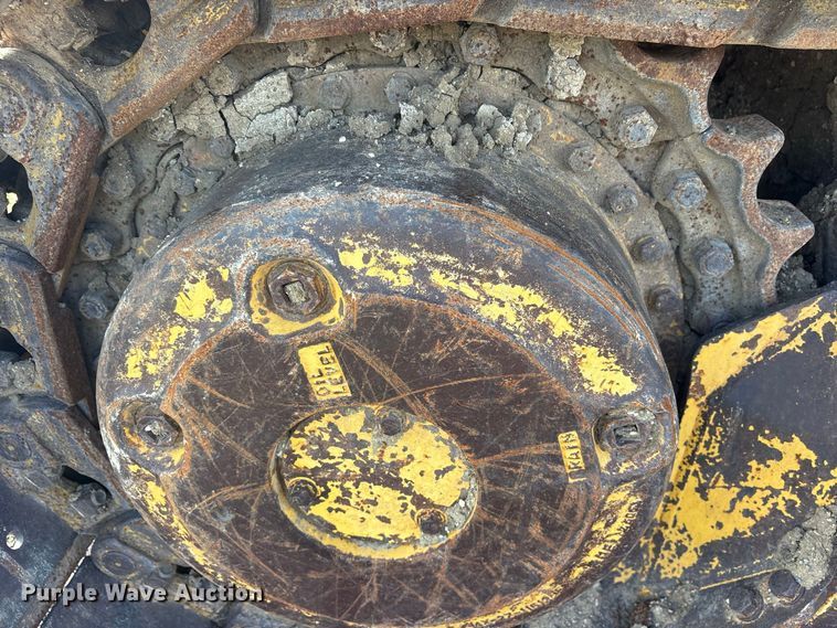 image for item ES8307 2007 Komatsu D65EX-15 dozer