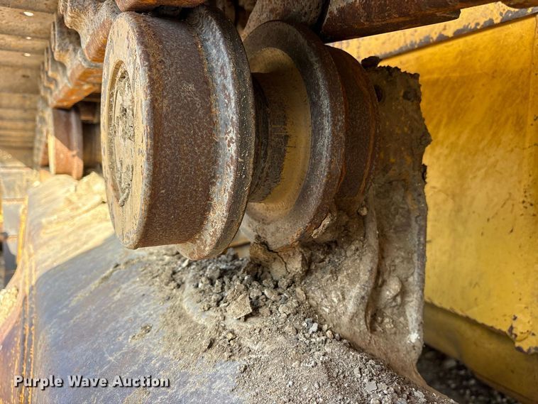 image for item ES8307 2007 Komatsu D65EX-15 dozer