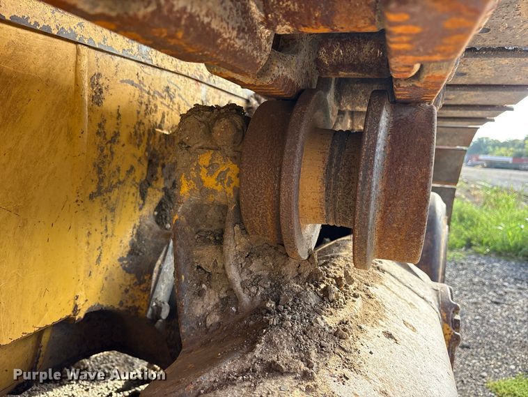image for item ES8307 2007 Komatsu D65EX-15 dozer