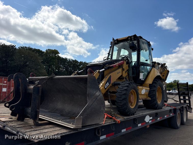 image for item ES8308 2012 Caterpillar 420E IT backhoe