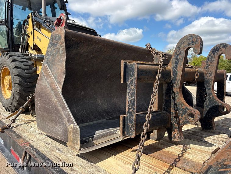 image for item ES8308 2012 Caterpillar 420E IT backhoe