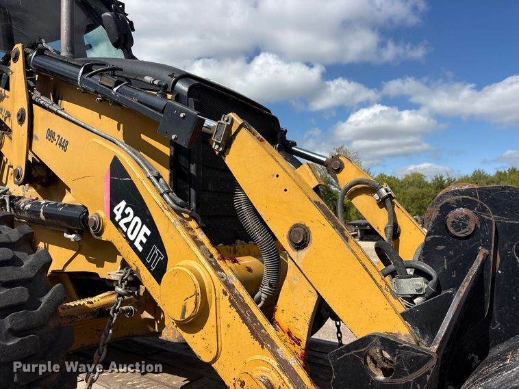 image for item ES8308 2012 Caterpillar 420E IT backhoe