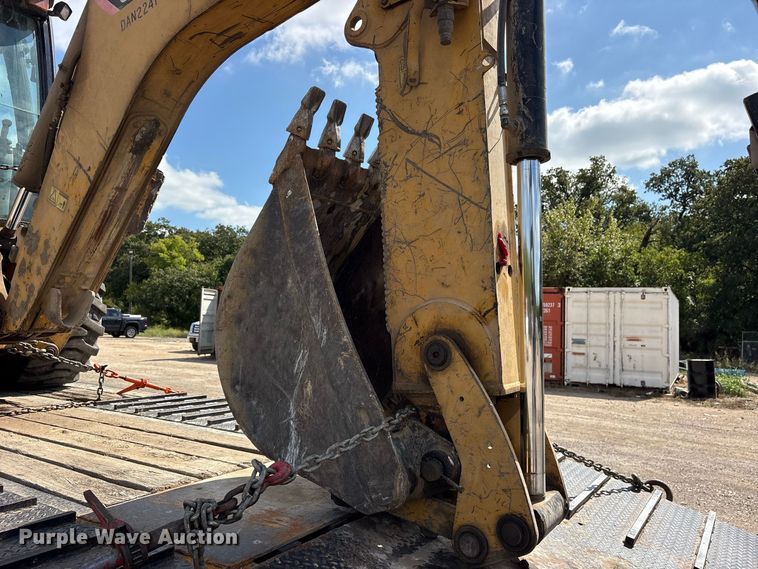 image for item ES8308 2012 Caterpillar 420E IT backhoe