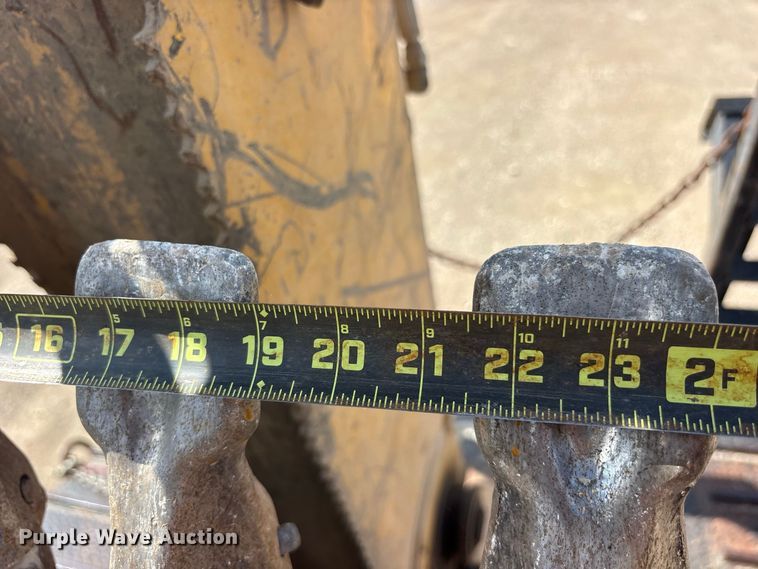 image for item ES8308 2012 Caterpillar 420E IT backhoe