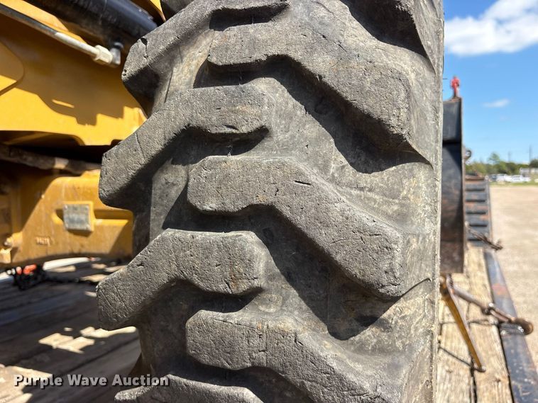 image for item ES8308 2012 Caterpillar 420E IT backhoe
