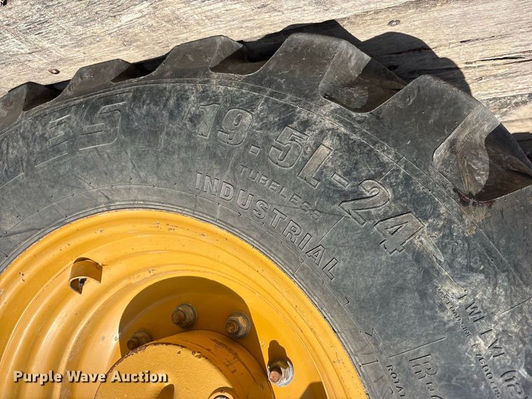 image for item ES8308 2012 Caterpillar 420E IT backhoe
