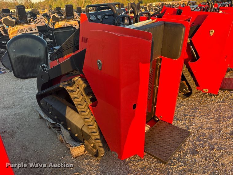 image for item ES8326 Erie SCL850 compact utility loader