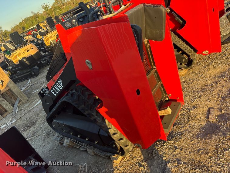 image for item ES8329 Erie SCL850 compact utility loader