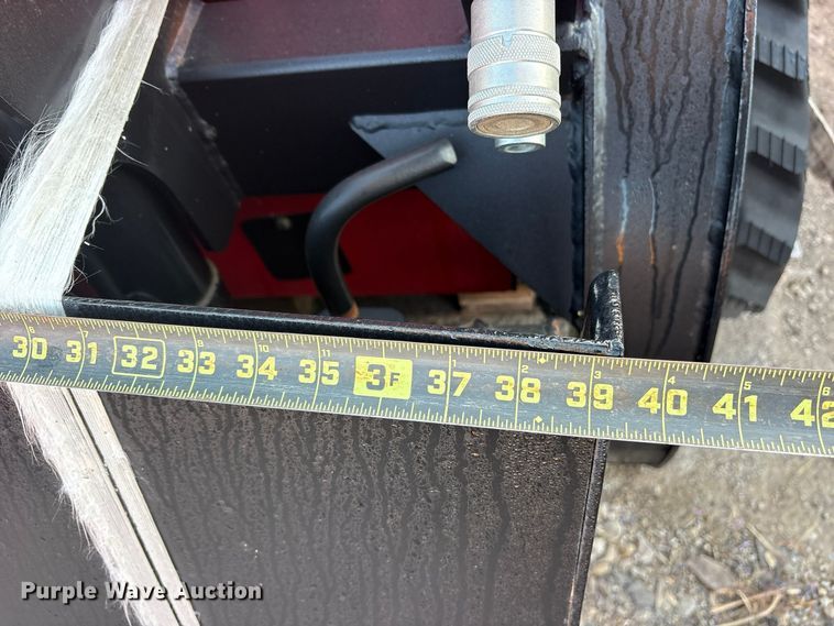 image for item ES8329 Erie SCL850 compact utility loader