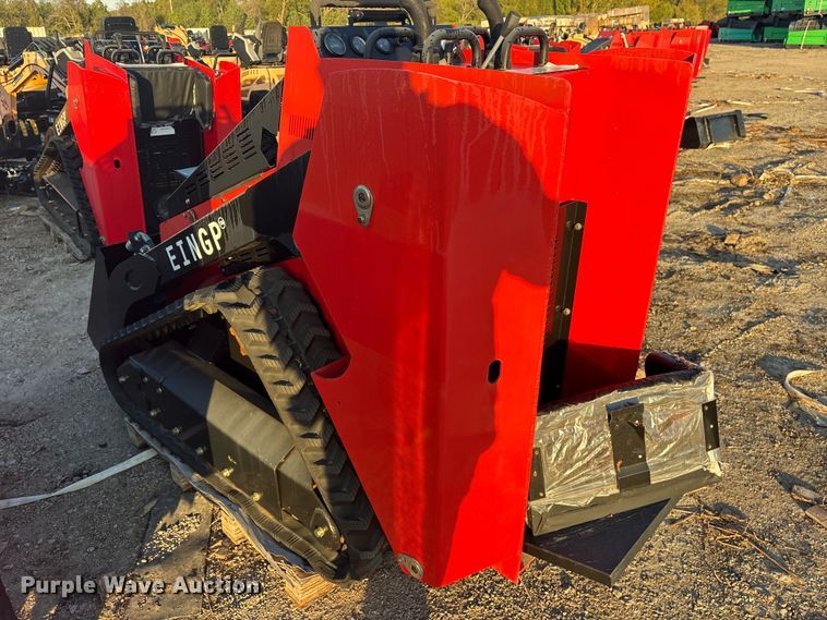 image for item ES8330 Erie SCL850 compact utility loader