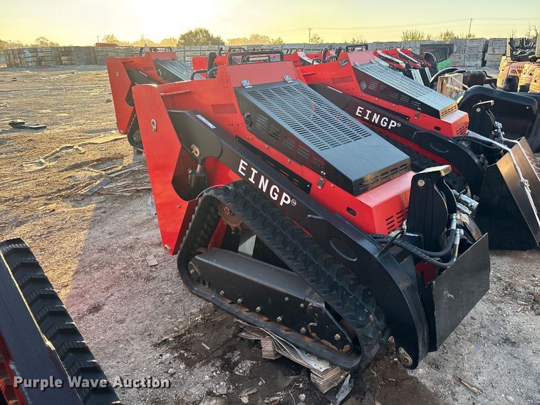 image for item ES8332 Erie SCL850 compact utility loader