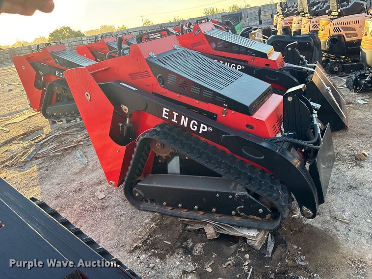 image for item ES8332 Erie SCL850 compact utility loader