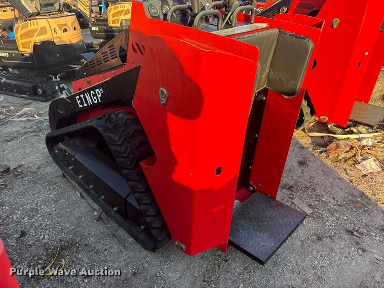 image for item ES8332 Erie SCL850 compact utility loader