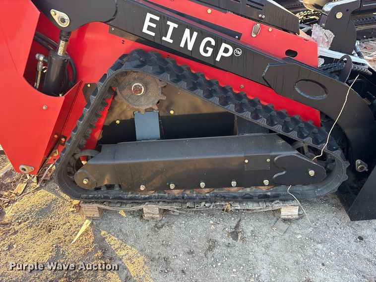 image for item ES8333 2024 Erie SCL850 compact utility loader