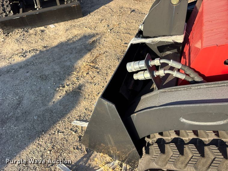 image for item ES8334 Erie SCL850 compact utility loader