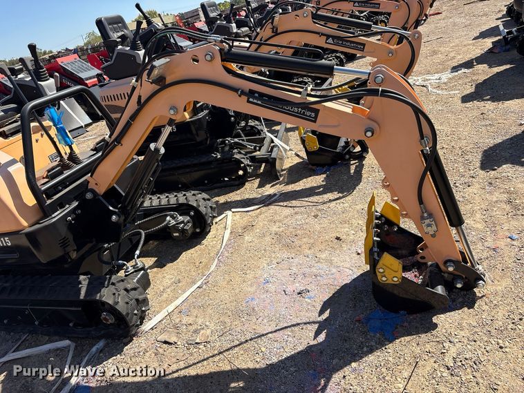 image for item ES8372 2024 Erie EM15 mini excavator