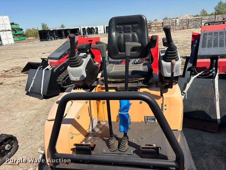 image for item ES8372 2024 Erie EM15 mini excavator