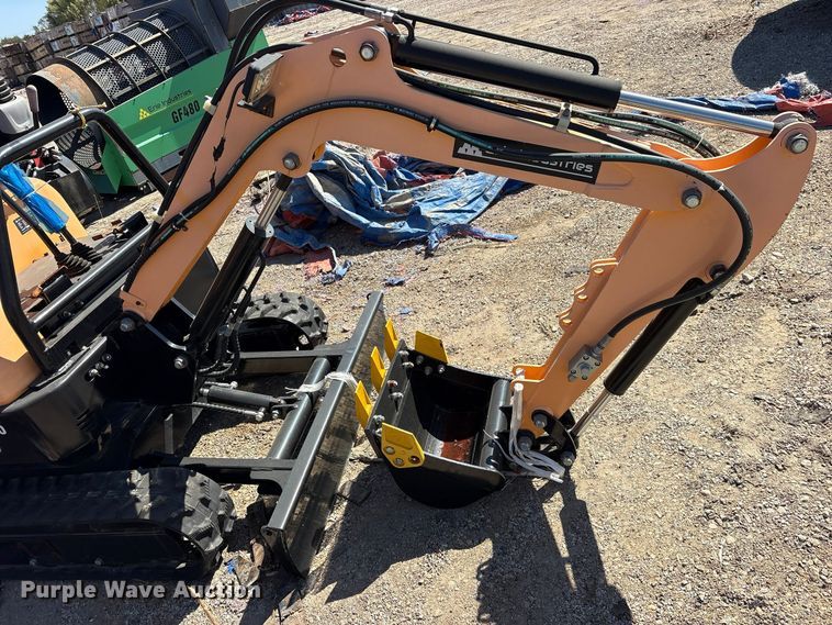 image for item ES8380 2024 Erie EM15 mini excavator