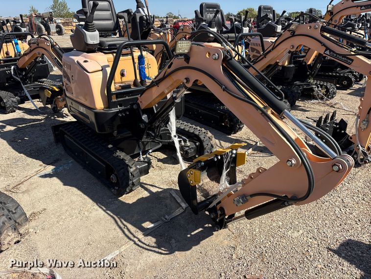 image for item ES8393 2024 Erie EM15 mini excavator