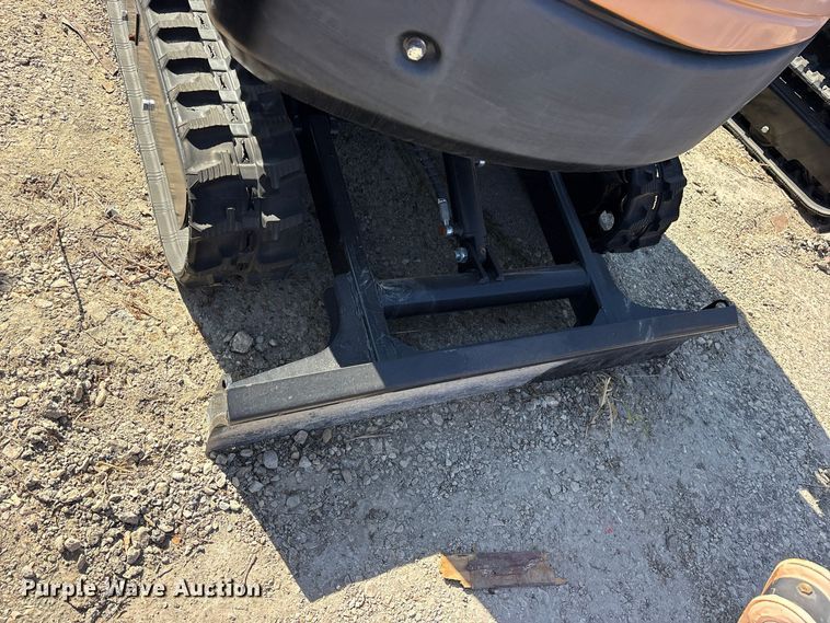 image for item ES8393 2024 Erie EM15 mini excavator
