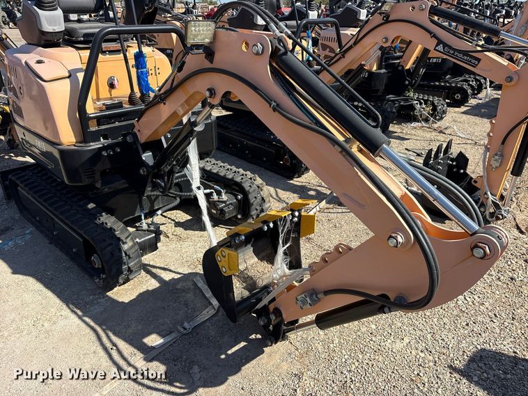 image for item ES8393 2024 Erie EM15 mini excavator