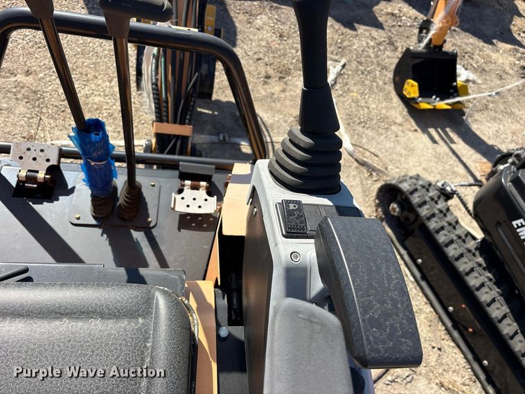 image for item ES8393 2024 Erie EM15 mini excavator