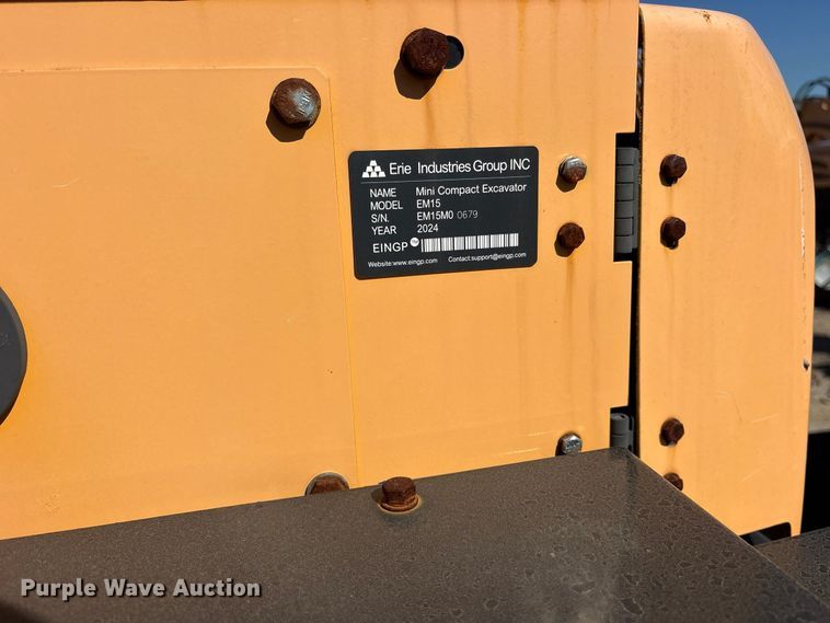 image for item ES8393 2024 Erie EM15 mini excavator
