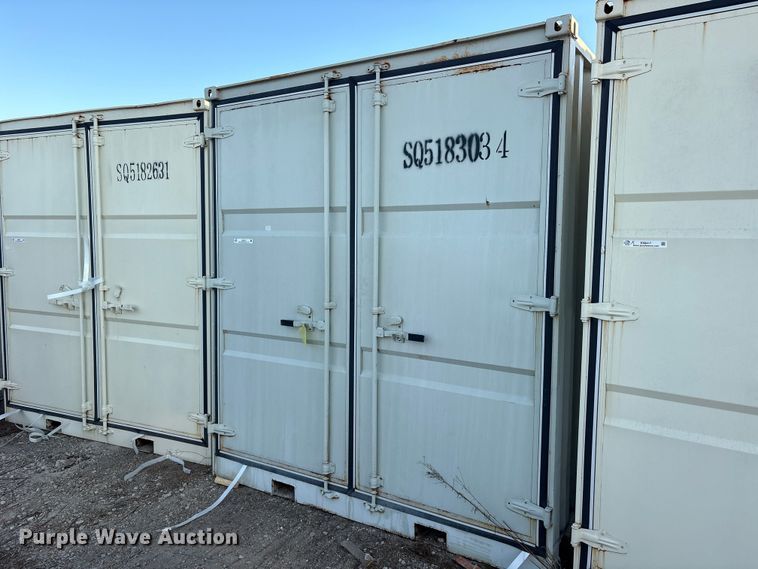 SHIPPING CONTAINER
